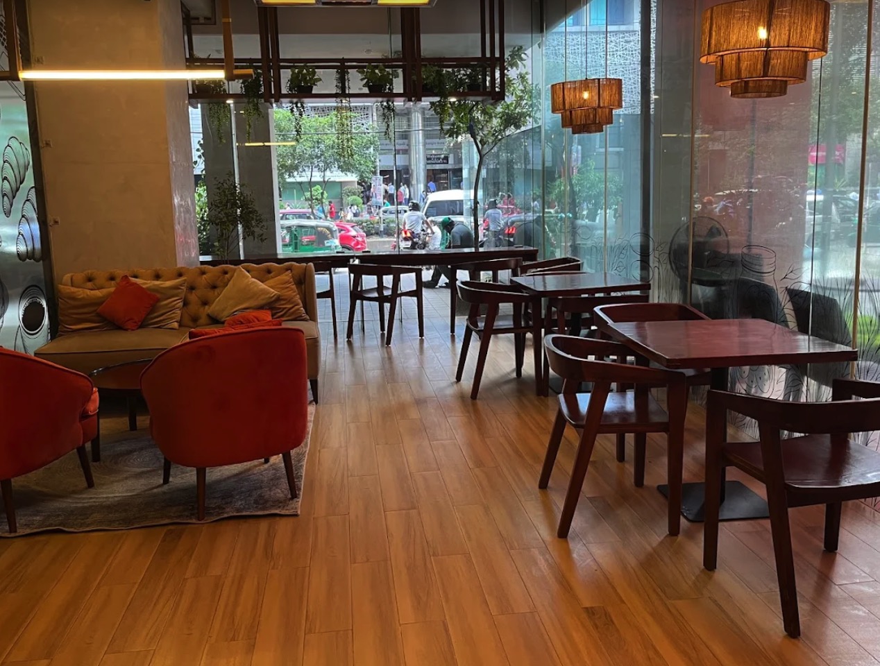 Work-friendly cafe corner
